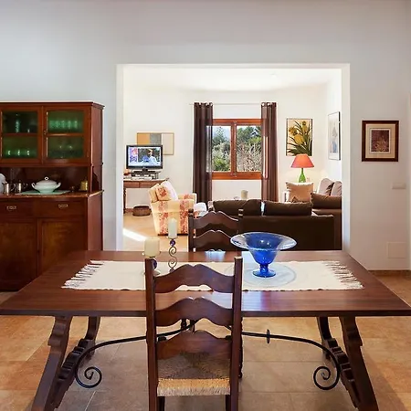 Can Tirana Vakantiehuis Pollença